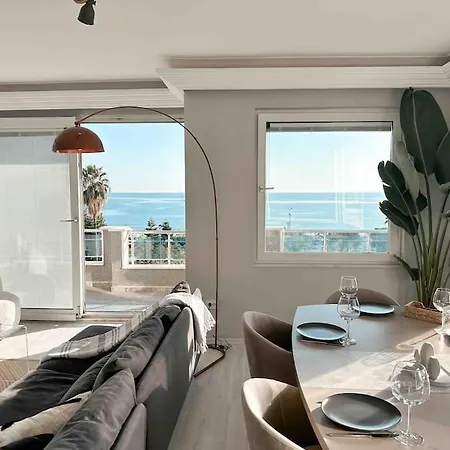 Cleopatra L Truly Unique Sea View Апартаменты