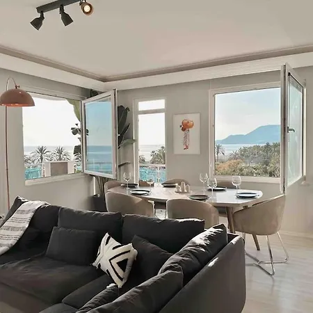 Cleopatra L Truly Unique Sea View Apartment