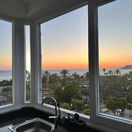 Cleopatra L Truly Unique Sea View Apartment *